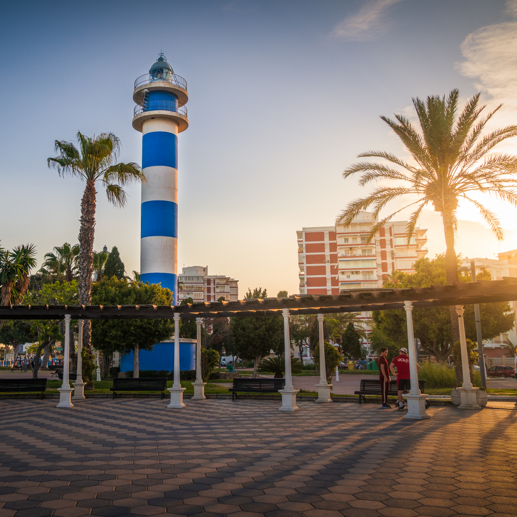 El mejor servicio de alquiler autocaravanas Torre del Mar y alrededores